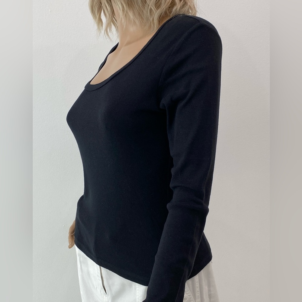 GAP Long Sleeve, Lightweight T- Shirt,Size S - Picture 6 of 9